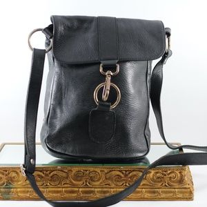 The Trend - Black Leather Crossbody